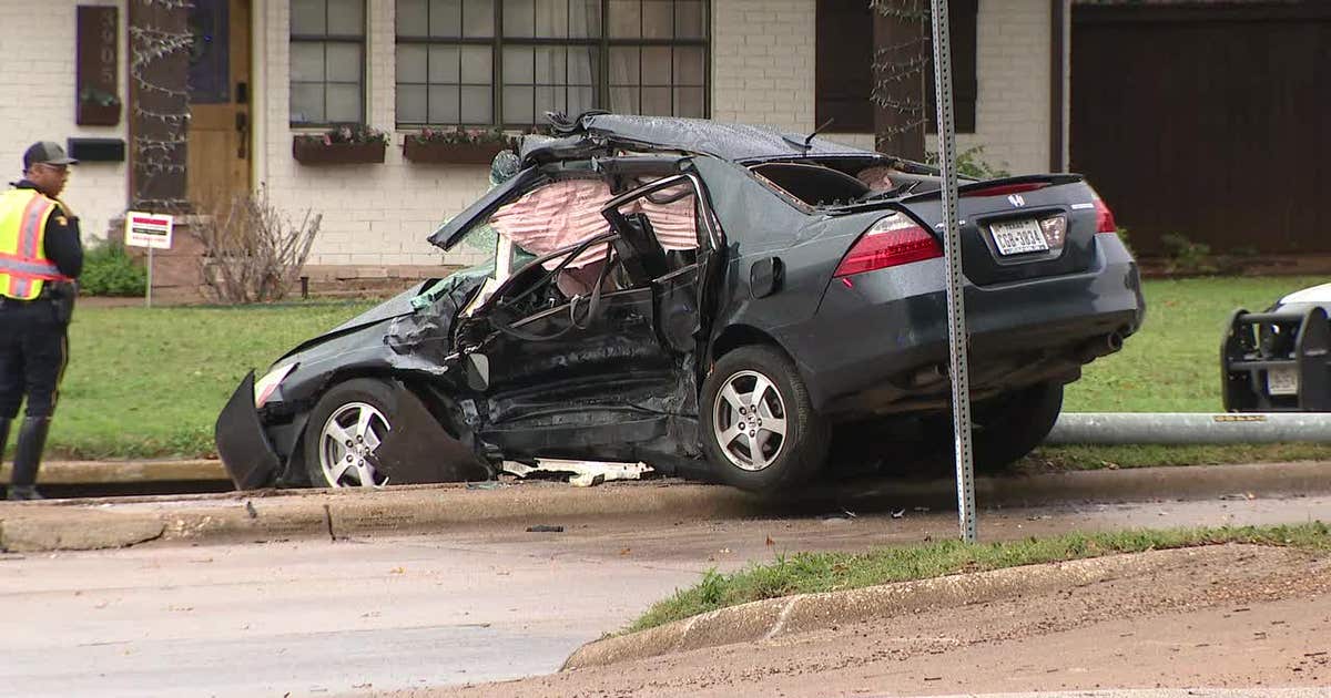 Elderly woman killed in Dallas hit-and-run crash, teen suspects wanted ...
