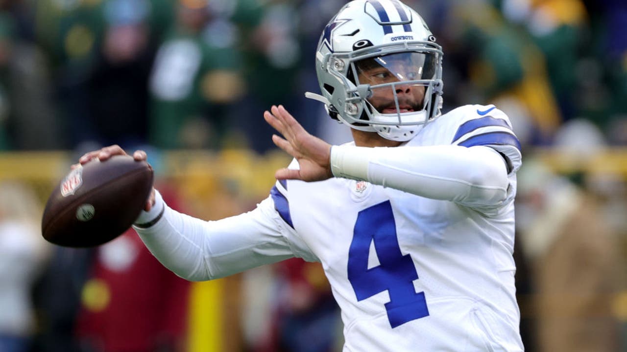 Dallas Cowboys Revive Tradition by Squandering Lead in 31-28 Loss to Green  Bay Packers