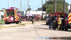 Investigation underway into cause of fire that damaged several Dallas businesses