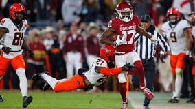 Oklahoma tops No. 24 Oklahoma State, becomes bowl eligible