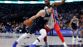 Doncic extends 30-point streak to 9, Mavs edge Nets 96-94