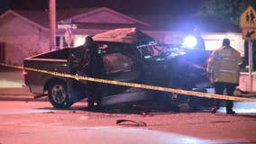 1 dead, 1 critically injured in early morning crash in Dallas