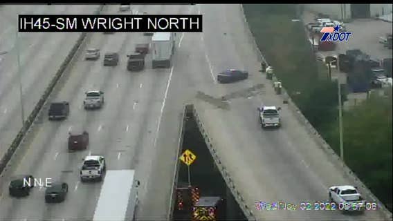 Dallas traffic: Car drives off ramp to I-45, plunges to ground below