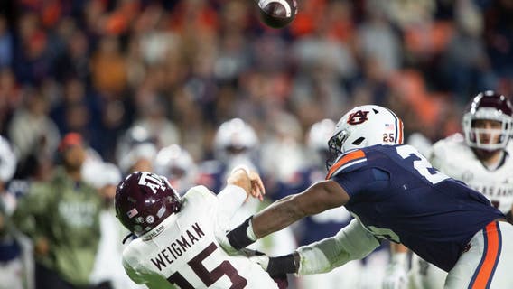 Williams, Auburn hold on for 13-10 victory over Texas A&M
