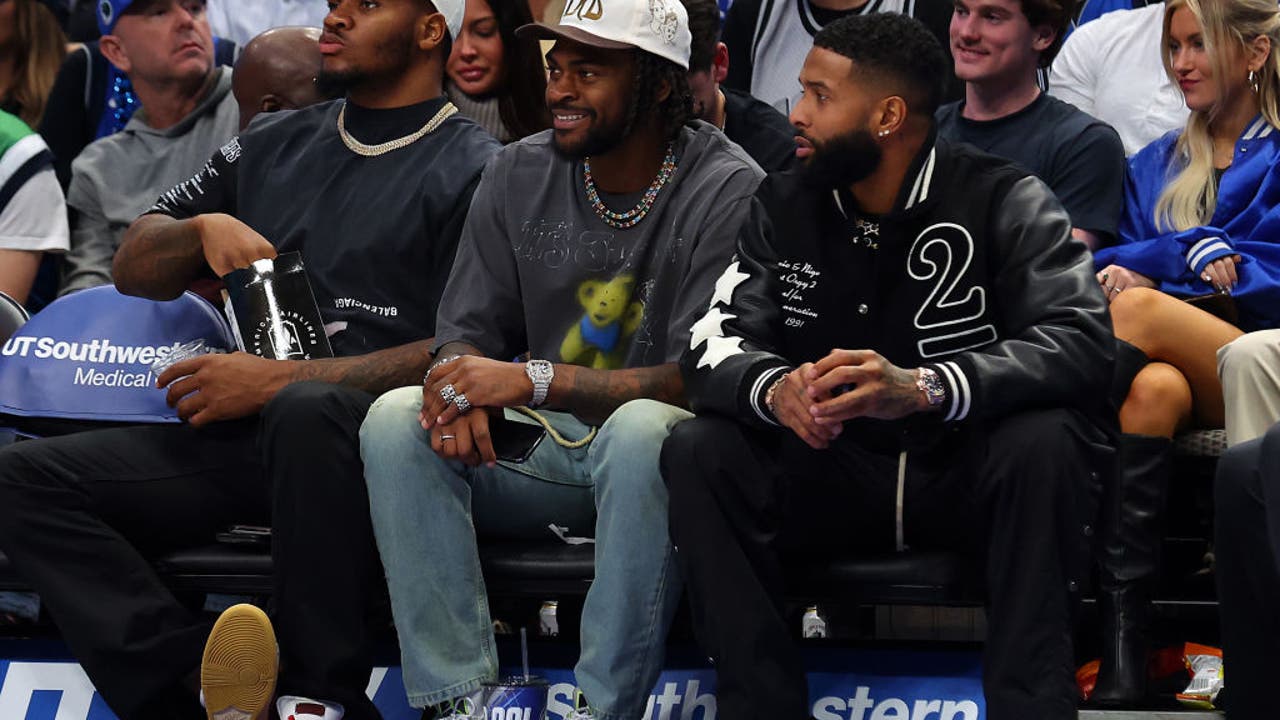 OBJ is at the Mavs game with Micah Parsons and Trevon Diggs