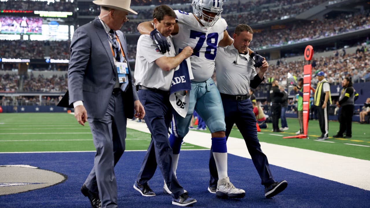 Cowboys tackle Terence Steele tears ACL, out for season