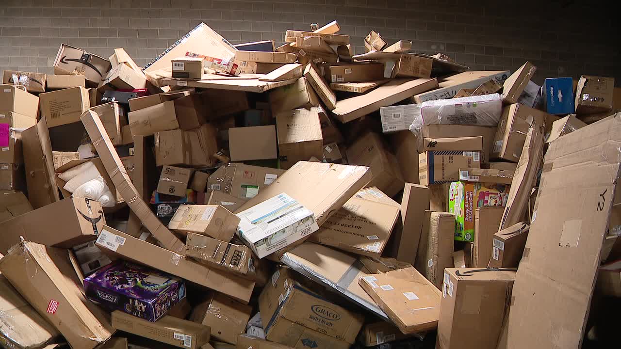 Liquidation warehouse offers deep discounts for North Texans ahead of