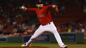 AP source: Eovaldi agrees to multiyear deal with Rangers