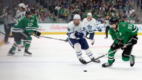 Murray 44 saves, Marner extends streak, Leafs top Stars 4-0