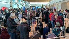 Southwest Airlines flight cancellations leave Christmas travelers stranded at Love Field