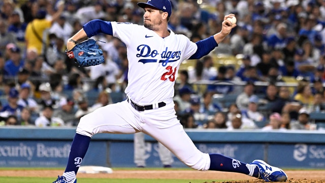 Rangers sign LHP Andrew Heaney to $25 million, 2-year deal