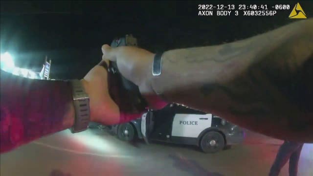 VIDEO: Fort Worth police shoot suspect after chase