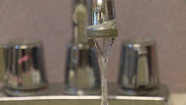 Hundreds in Denton County left without water during holiday weekend