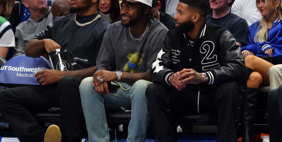 Dallas fans chant for Odell Beckham Jr at Mavericks NBA game hours