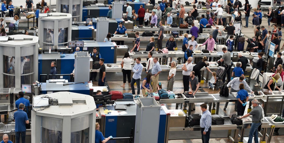 TSA wait times at Texas airports: How to check