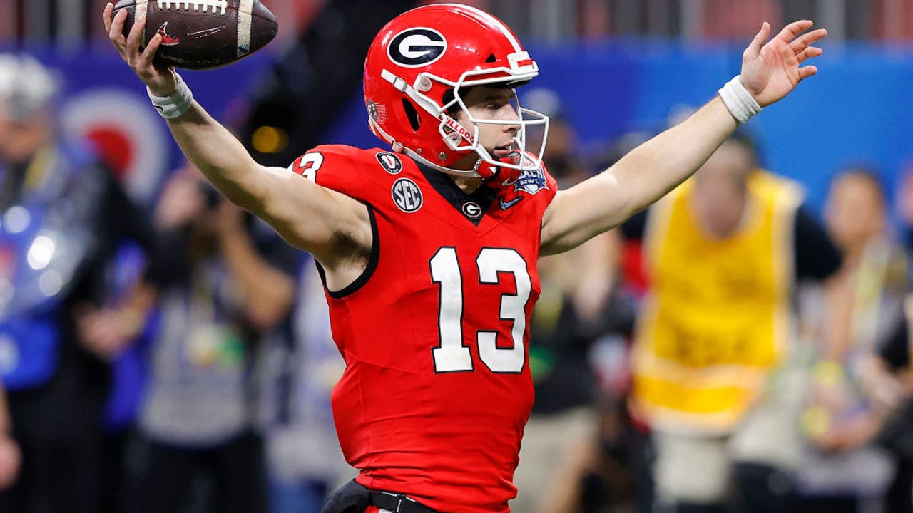 Georgia Bulldogs comeback to beat Ohio State in Peach Bowl