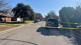 Officer shoots suspect who was threatening sister with gun, Fort Worth police say