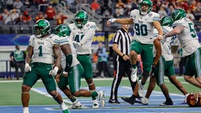 Tulane scores 16 late points, beats USC 46-45 in Cotton Bowl