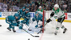 Karlsson has 4 points to reach 60, Sharks rally past Stars