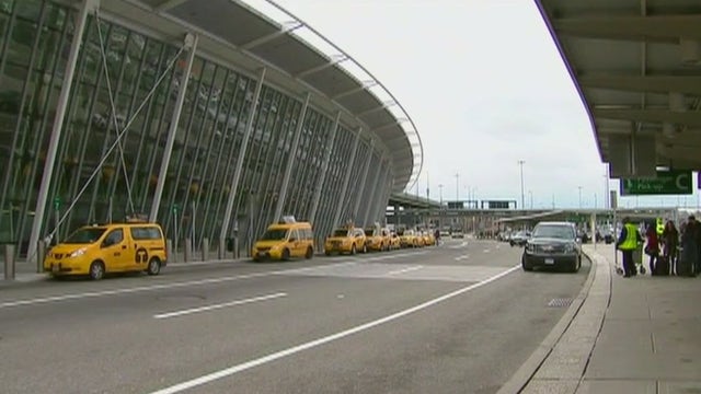 FAA investigating near-miss at JFK Airport