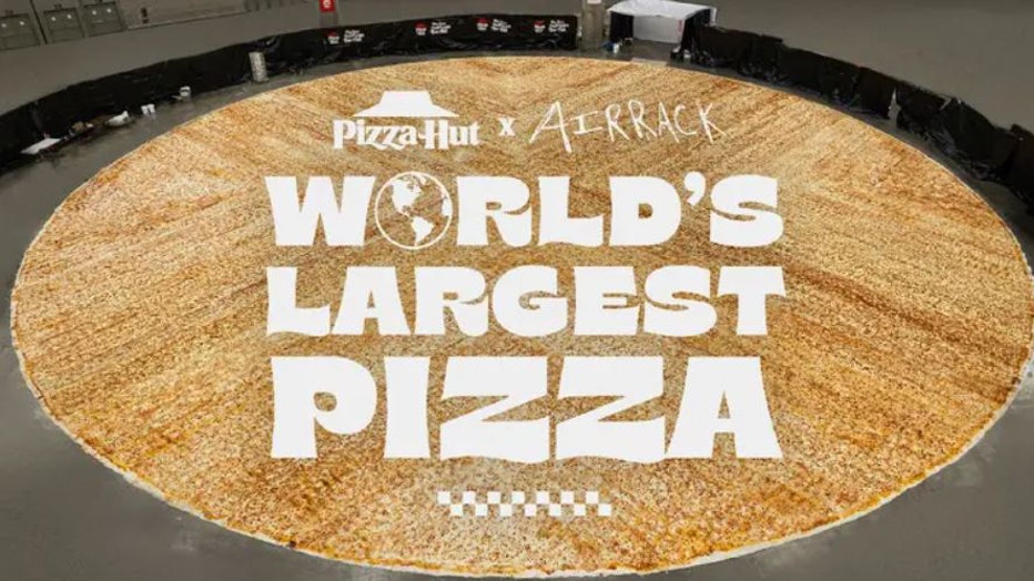 Pizza-claims-to-have-worlds-largest-pizza.jpg