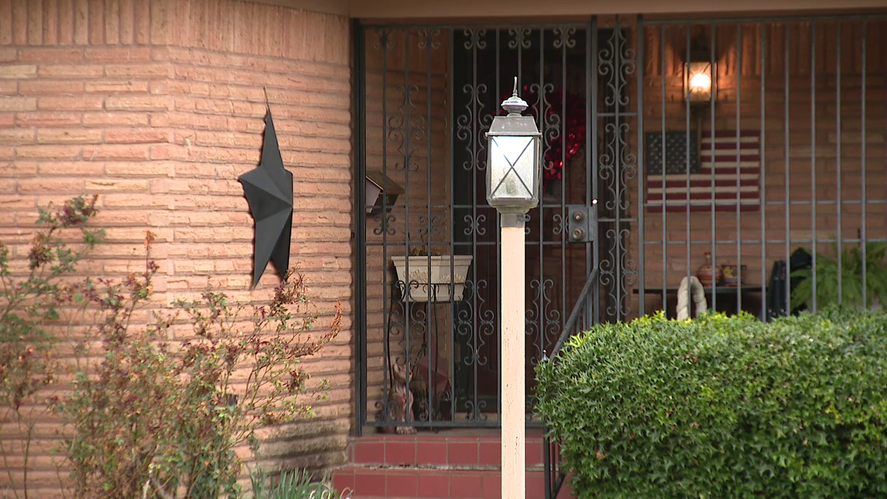 Fort Worth Councilman's 82-year-old Mother Shot Through Door Of Her ...