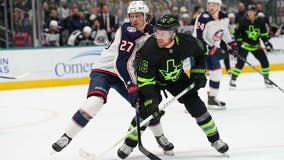 Last-place Jackets beat struggling West-leading Stars 4-1