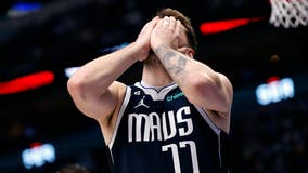 Mavs blow 27 point lead, fall to Lakers 111-108