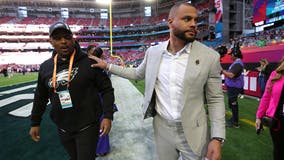 Dak Prescott gets smattering of boos during Walter Payton Man of the Year announcement before Super Bowl