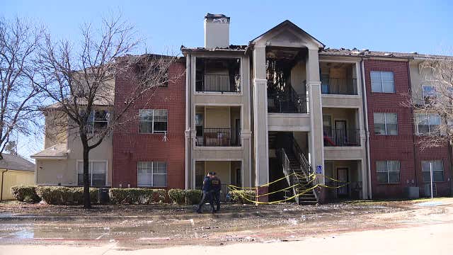 36 displaced after fire at Dallas apartment complex