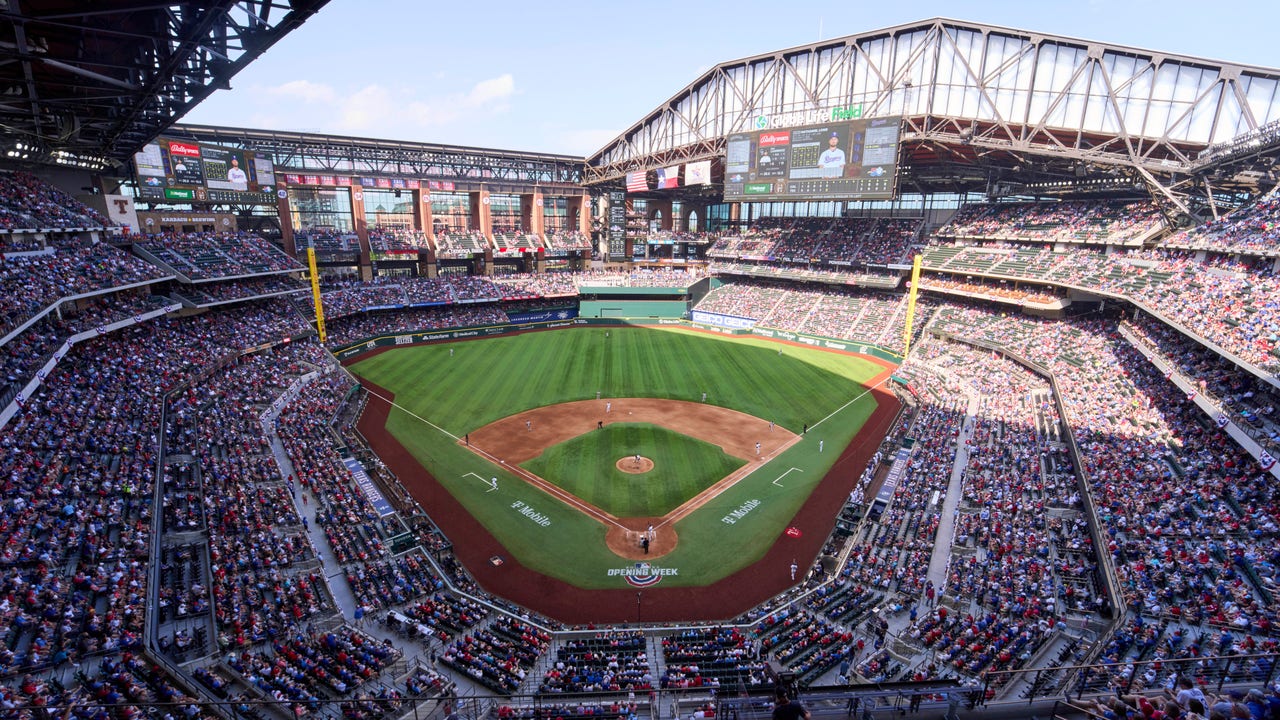 Globe Life Field | Texas Rangers | Baseball Bucket List
