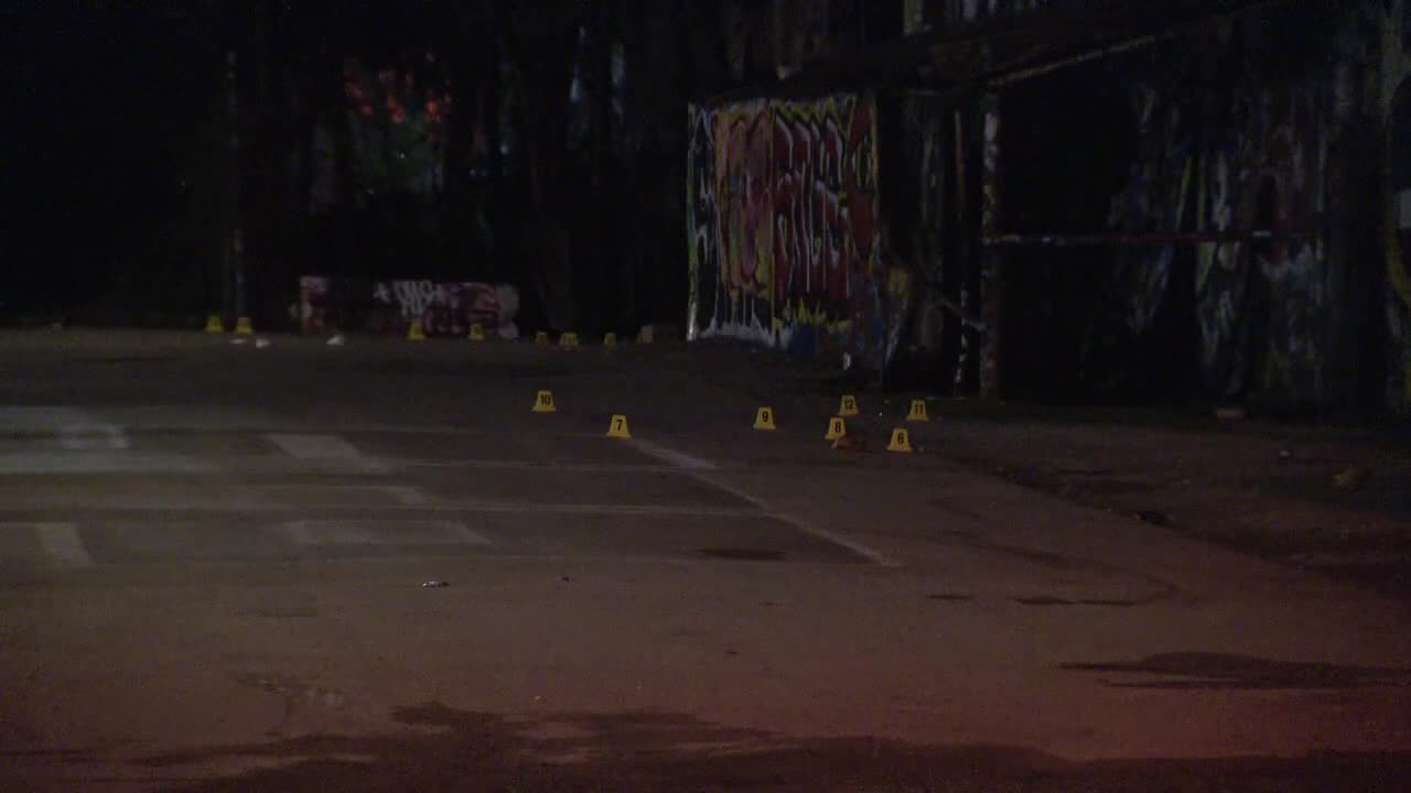 1 dead, 2 injured in Dallas shooting 1 dead, 2 injured in Dallas shooting