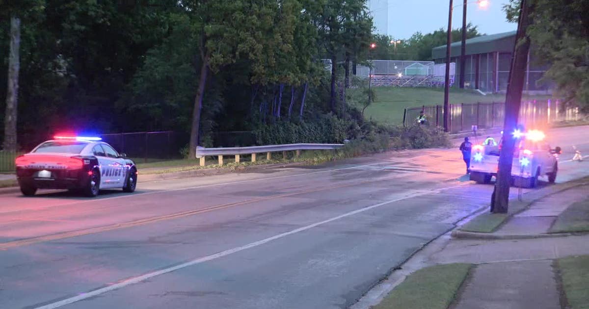 Fiery rollover crash leaves 1 dead in Dallas | FOX 4 Dallas-Fort Worth