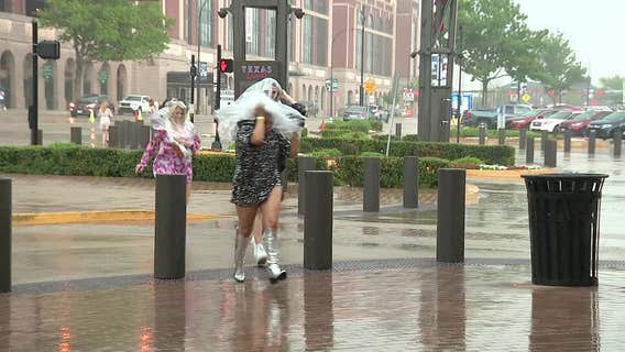 Rangers, Taylor Swift fans in Arlington take cover during storms