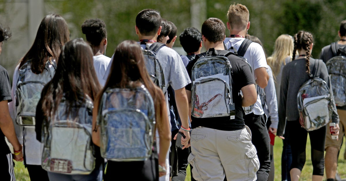 Mesquite ISD announces clear bag policy for 2023-2024 school year | FOX