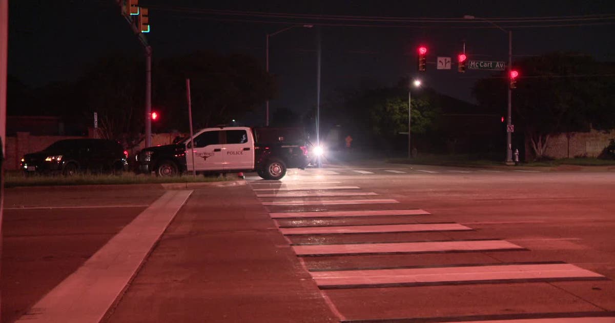 Woman hit and killed in Fort Worth crosswalk | FOX 4 Dallas-Fort Worth