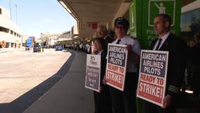 American Airlines, Southwest pilots move closer to striking