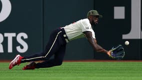 3 Texas Rangers win Rawlings Gold Glove Award