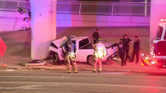 4 hurt after truck crashes into I-30 bridge pillar