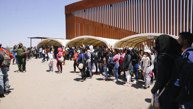 Title 42 immigration restrictions lifted, confusion remains at U.S.-Mexico border