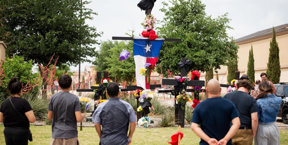 Allen Premium Outlets Shooting: Memorial set up to remember 8 victims killed