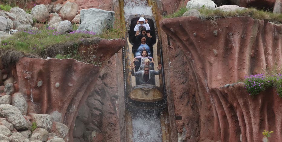 Disneyland says goodbye to iconic Splash Mountain ride | FOX 4