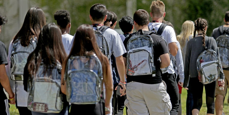 Dallas ISD to require clear or mesh backpacks for students next year