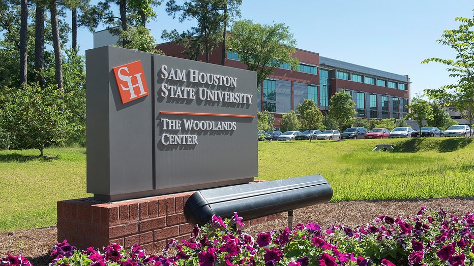 Woodlands16Campus1.jpg