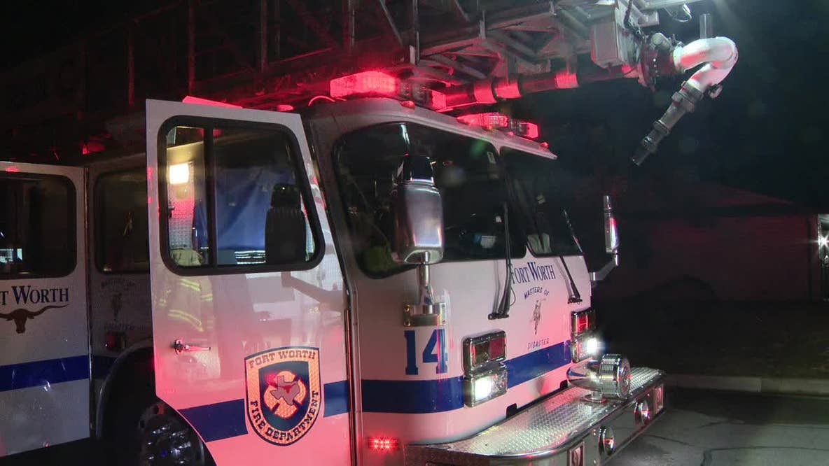 North Fort Worth fire damages 2 duplexes, displacing 18 residents