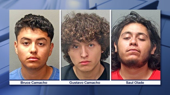 5 arrested, 2 stolen vehicles found after street takeover, police chase in Fort Worth