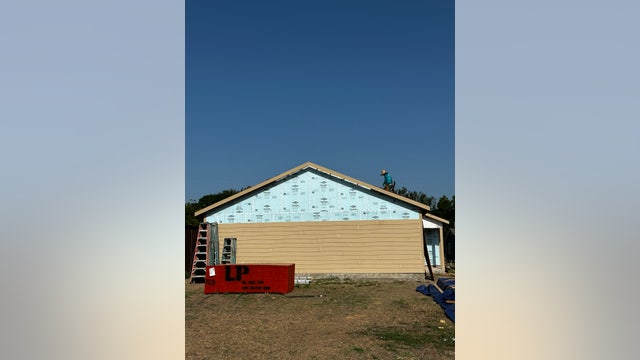 Veteran receives new roof for her McKinney home