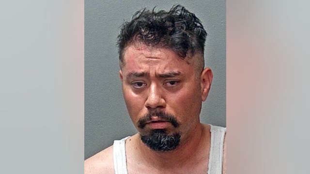 Arlington man arrested after threatening to shoot wife, co-workers, police say