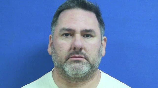 Trial begins for man accused of driving to Dallas to kill girlfriend's husband