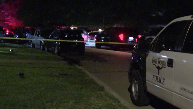 Fort Worth shooting, assault leaves 2 injured